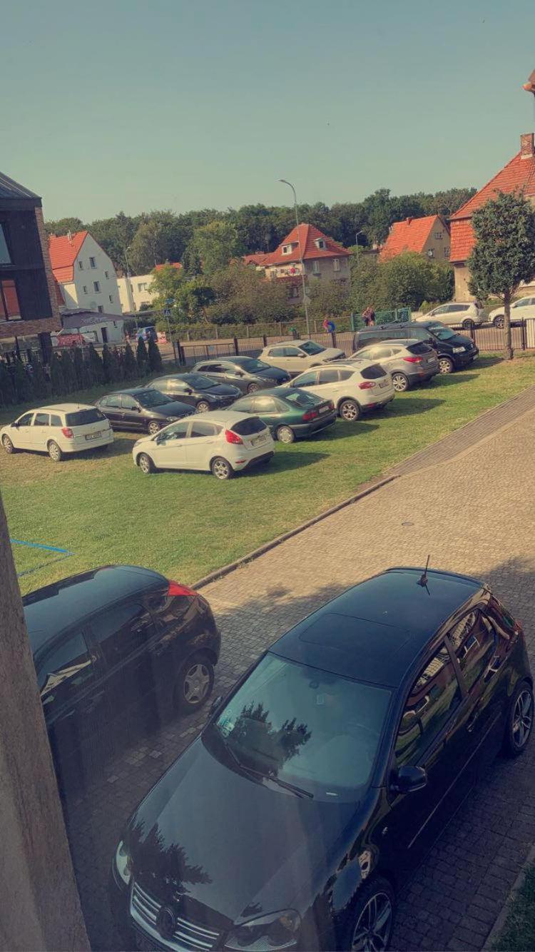 Baltic Vibes - Pokoje Goscinne Kołobrzeg Esterno foto